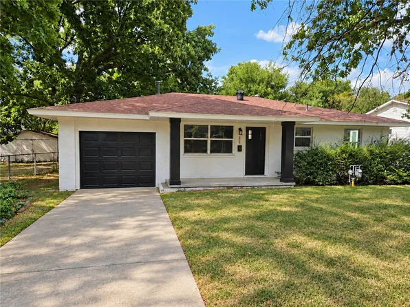 404 Hart Ave, Springdale, AR 72764