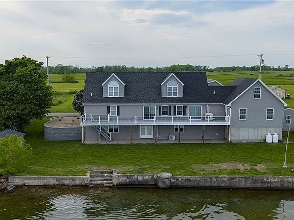 2nd image of 28008 Stony Point Rd
