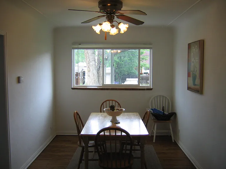 1423 S Clarkson St — Photo 6