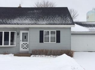 627 Wilson Ave, Sheboygan Falls, WI 53085