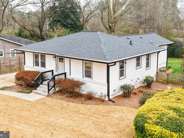 982 Oakdale Dr SE, Smyrna, GA 30080