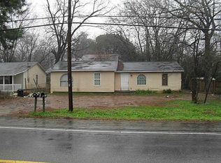 1633 Athens St, Gainesville, GA 30507