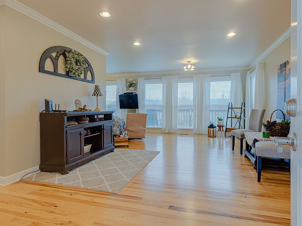 985 Yellow Creek Rd, Dickson, TN 37055 Zillow