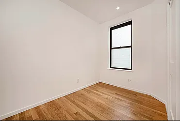 Rented by Weinstein Realty Group