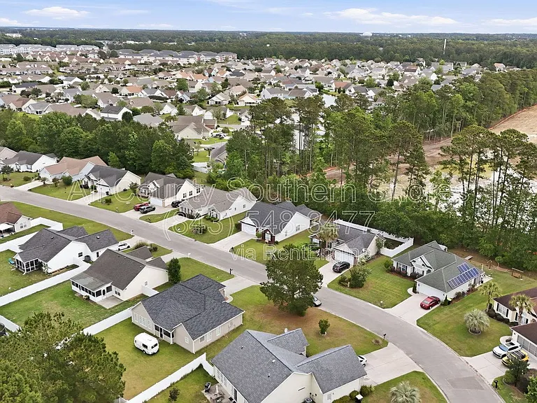 412 Harbour Reef Dr — Photo 38