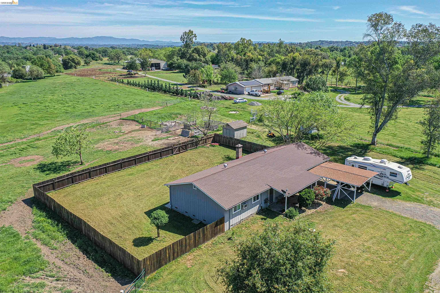 10458 Southworth Rd photo 1