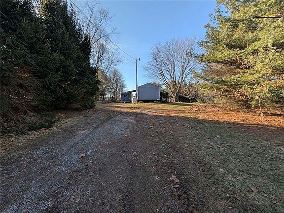 5th image of 100 Santa Rita Ln