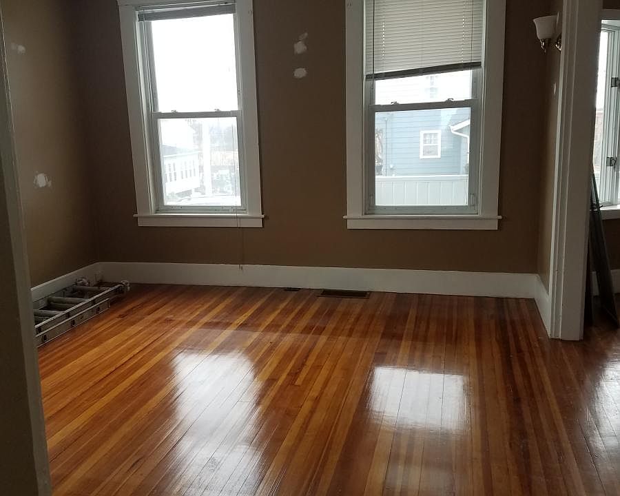 2nd image of 1 Norman St #3
