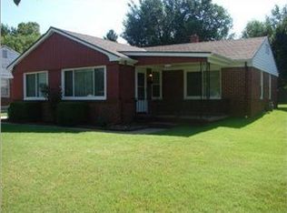 318 N Brookside Pkwy, Wichita, KS 67208