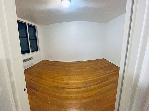 5th image of 2330 Voorhies Ave APT 3J
