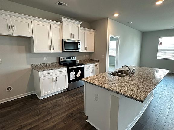 5th image of 1263 Admiral Avenue #178