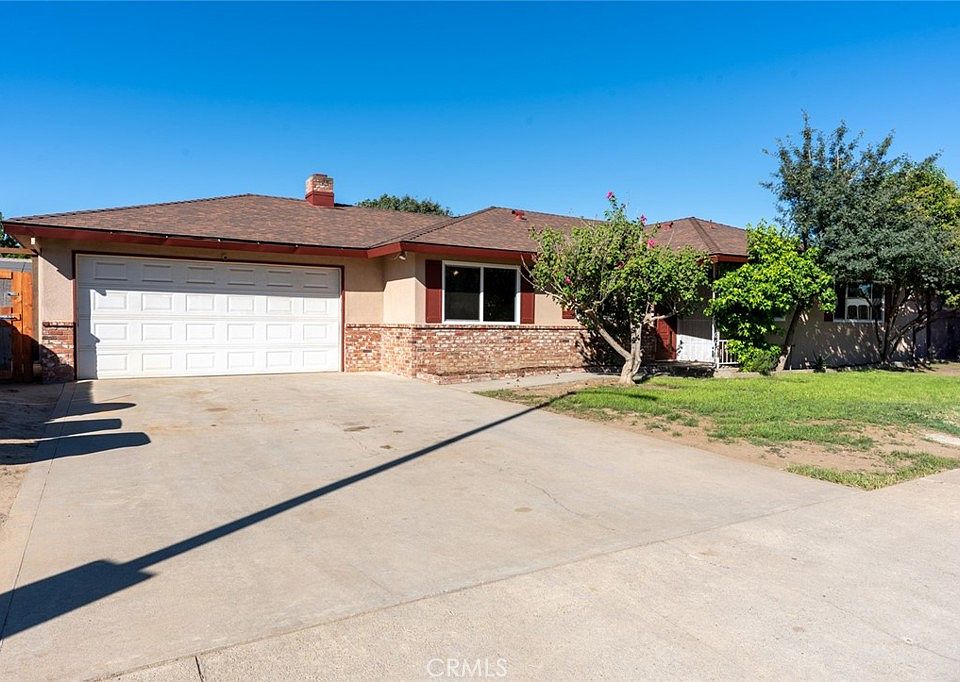 1st image of 544 Adams Dr