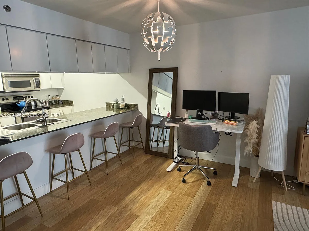 Photo 2 of 43 - 1200 E Brickell Bay Dr #1918 - Miami, FL Building Photo - 1200 E Brickell Bay Dr #1918