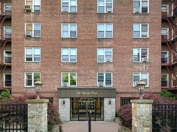 1 Vincent Road #4I, Bronxville, NY 10708