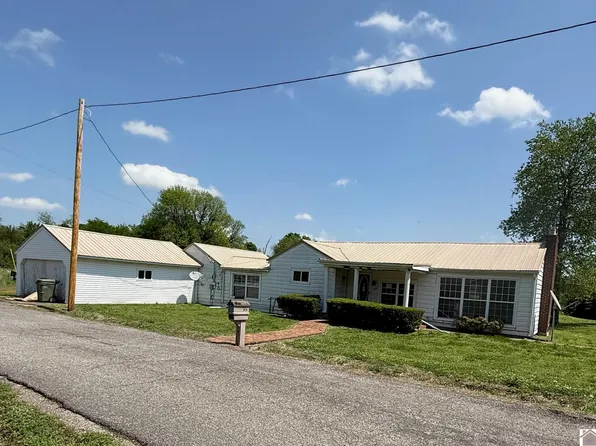 186 Exchange St, Wingo, KY 42088