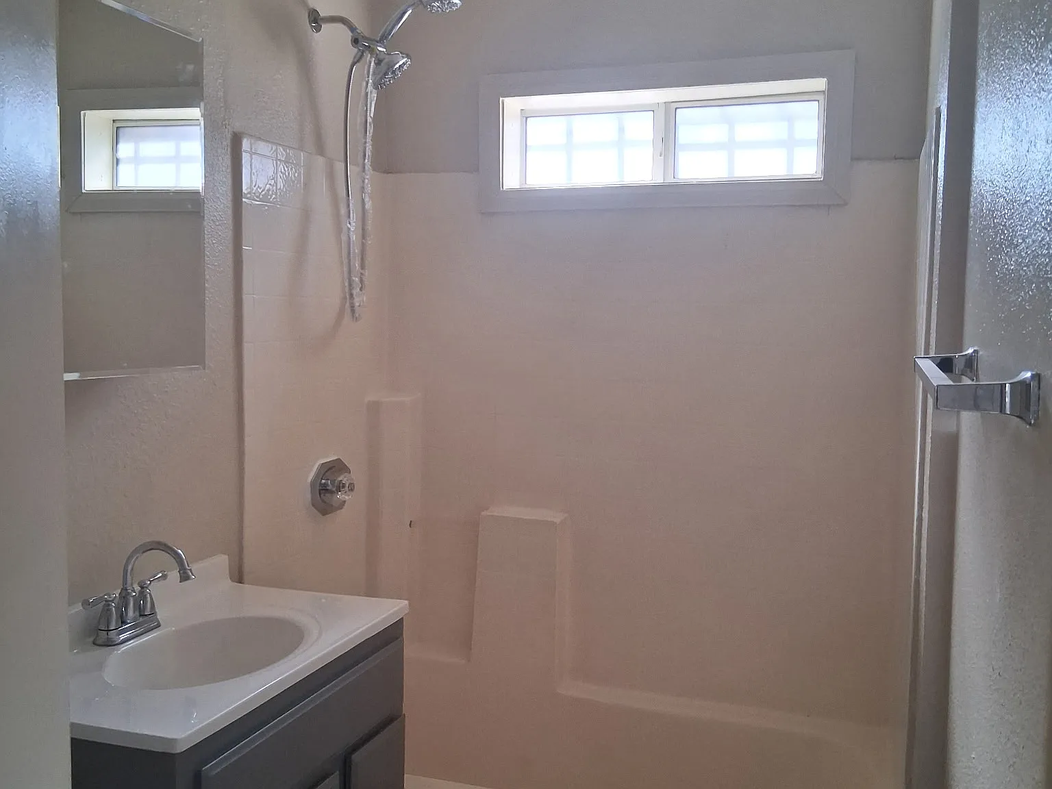 2 bed, $2,295 — Photo 2