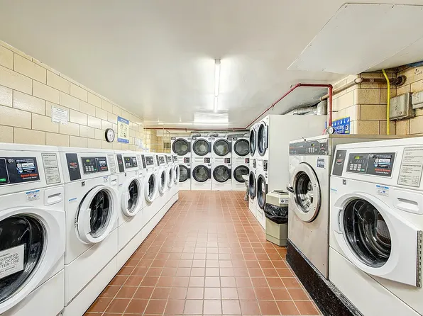 66-36 Yellowstone Boulevard image 16 of 19