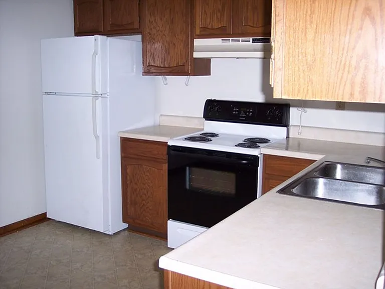 416 Windy Way — Photo 6