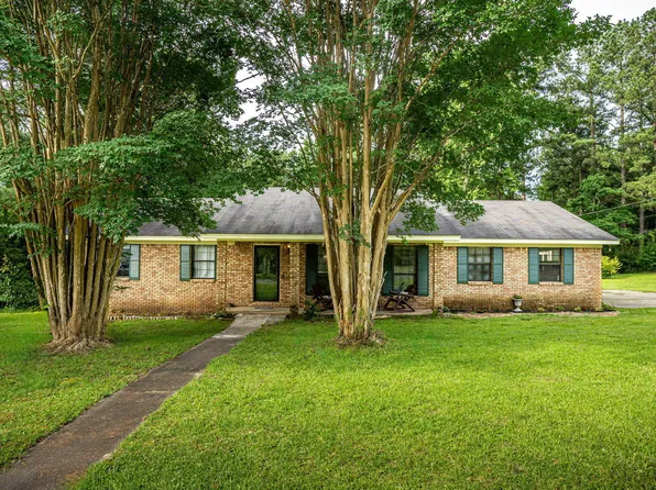 17 Katherine Cir, Hattiesburg, MS 39402