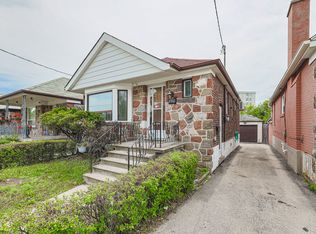 750 Vaughan Rd #3, Toronto, ON M6E2Z2