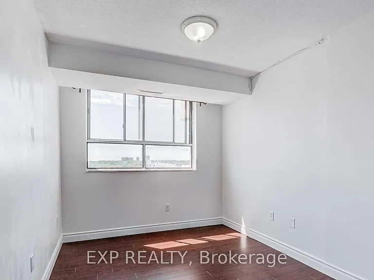 10 Stonehill Ct #1210 — Photo 13