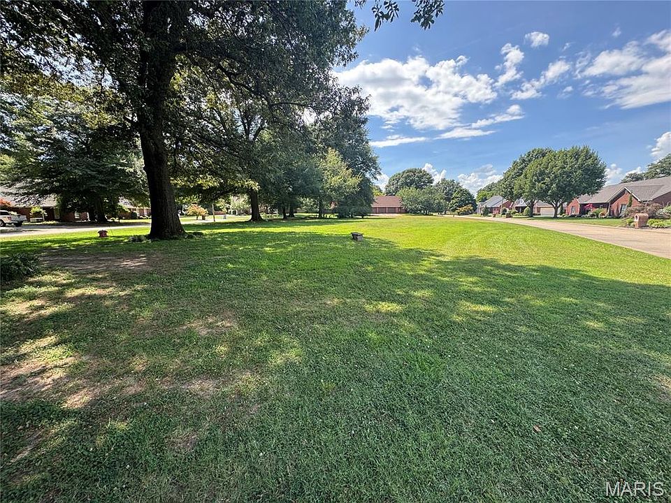 2nd image of 0 Belle Meade Pl