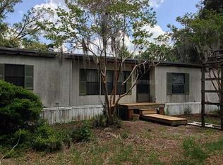 39742 Cora B Long Dr, Umatilla, FL 32784