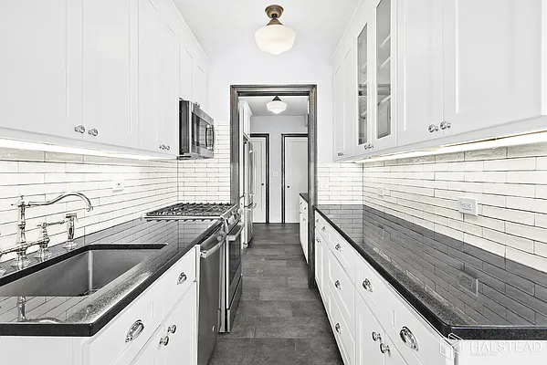 Rented by Halstead Real Estate | media 17
