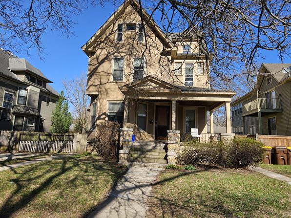 1136 N Church St APT 3
