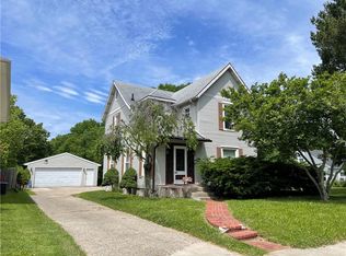 319 N Burnett Rd, Springfield, OH 45503