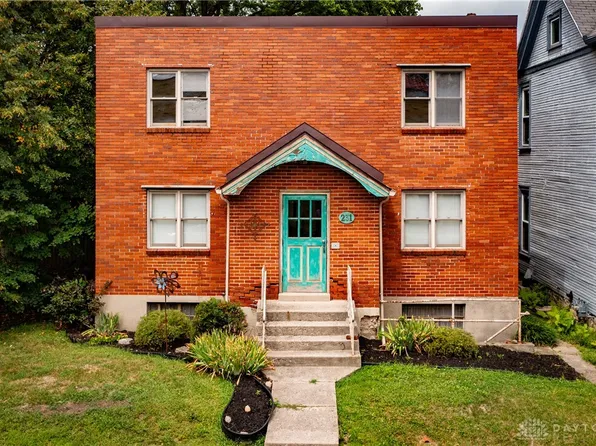 231 W McPherson St, Dayton, OH 45405