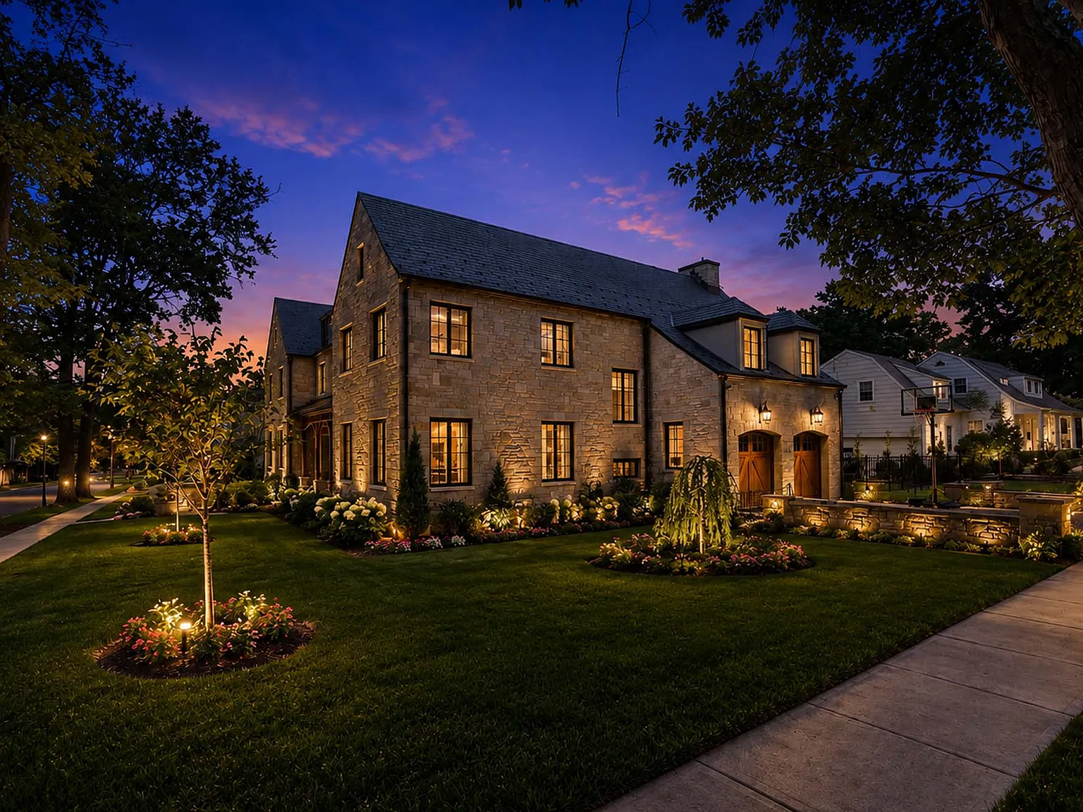 7 bed, 5.5 bath, 10708 sqft, $29,900 — Photo 3