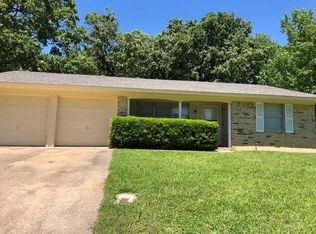 2909 W Day St, Denison, TX 75020