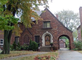 18614 Oak Dr, Detroit, MI 48221