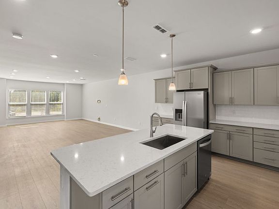 Kitchen with Large Island - Model Representation
