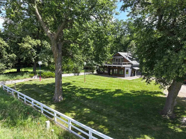 2297 165th St, Spirit Lake, IA 51360