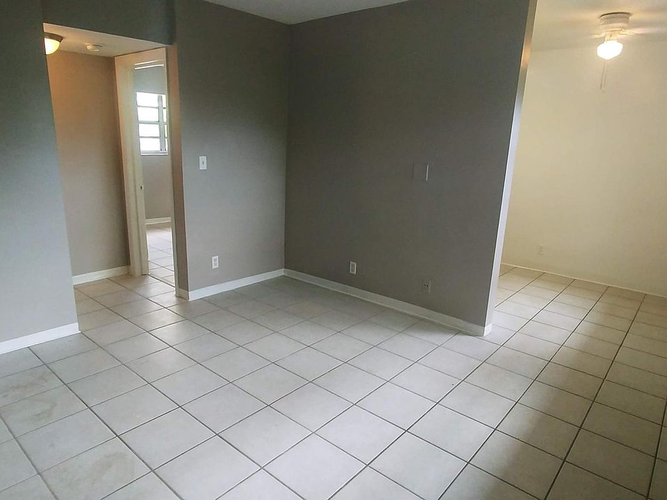1st image of 733 NE 7th Ave APT 4