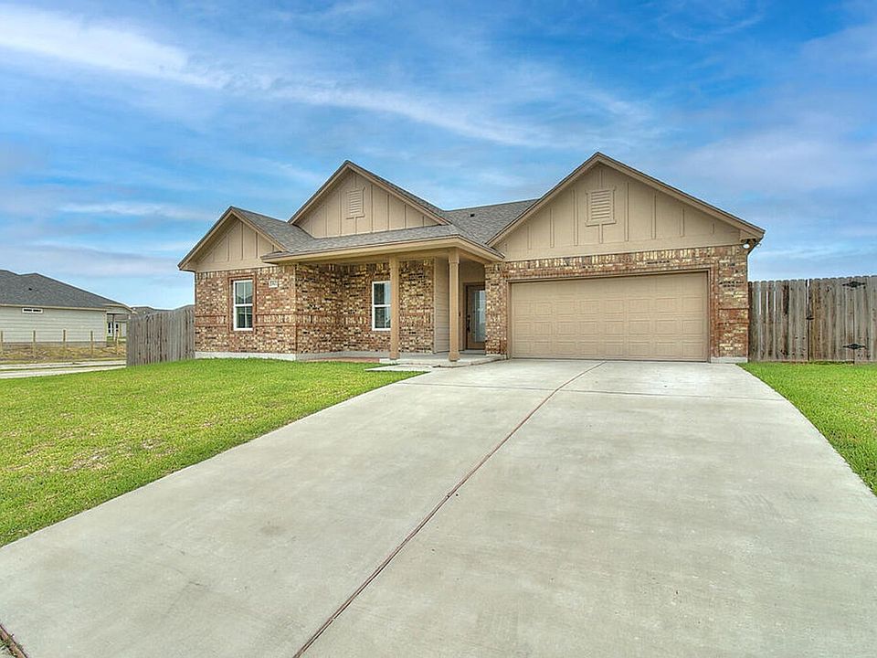 1st image of 3502 De Zevala St