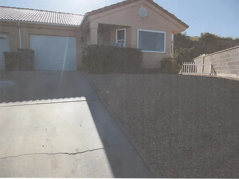 177 W 625 N — Photo 31