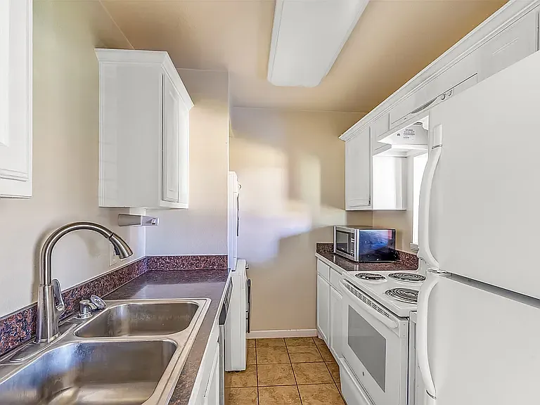 852 W Vanderbilt St #1102 — Photo 22