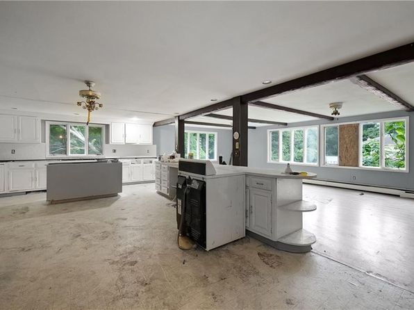 warwick-rhode-island-66003607 picture