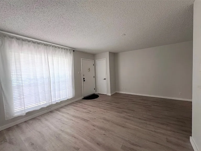 7920 Rockwood Ln #114 — Photo 6