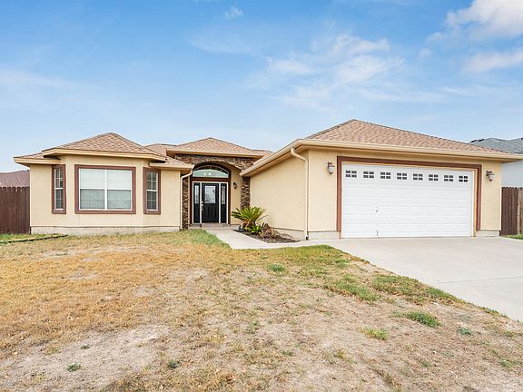 2nd image of 215 Javier Dr