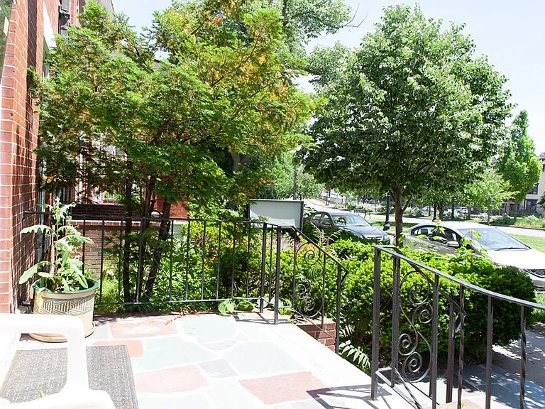 1743 Commonwealth Ave #1 — Photo 17