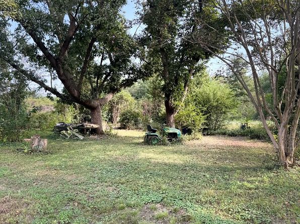 9206 Case Rd, Little Rock, AR 72206