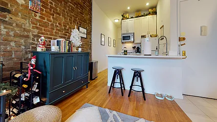 Rented by Bond New York