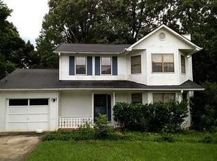 443 Jaywood Dr, Stone Mountain, GA 30083