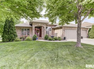 4231 Creek Dr, Springfield, IL 62711