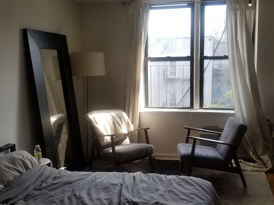 1st image of 542 E 11th St APT 4C