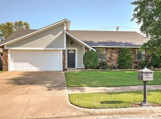 1441 E 136th St, Glenpool, OK 74033